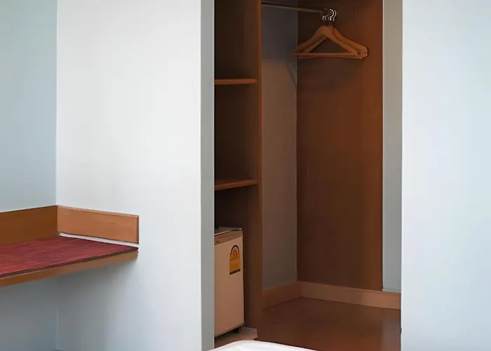 Cloudy D Chidlom - คลาวด์ดี้ ดี ชิดลม Apartment